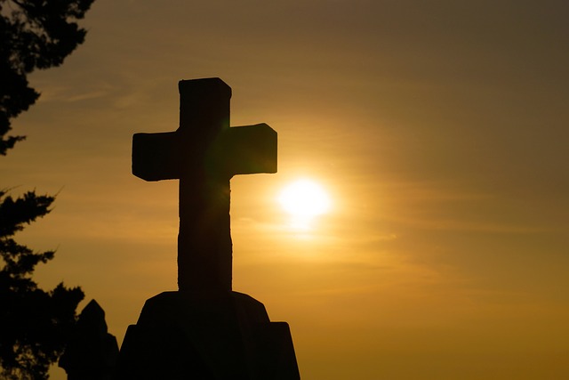Cross 1772560 640